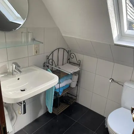 Wein & Gaestehaus Porten-becker * Köwerich