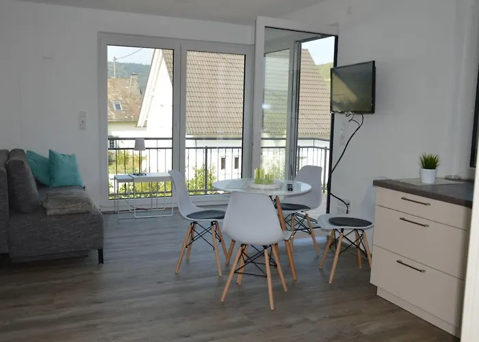 Wein & Gaestehaus Porten-becker *