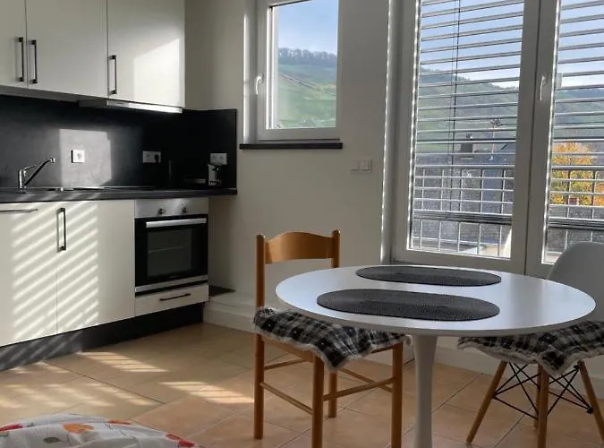 Wein & Gaestehaus Porten-becker *